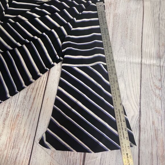 Chico's Travelers Top SZ 4 (20)Black White Striped Slinky Knit Flare Sleeve Boho - Picture 6 of 15